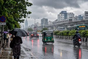 ঢাকায় আজ বৃষ্টি-বজ্রবৃষ্টির সম্ভাবনা, মেঘলা থাকতে পারে আকাশ